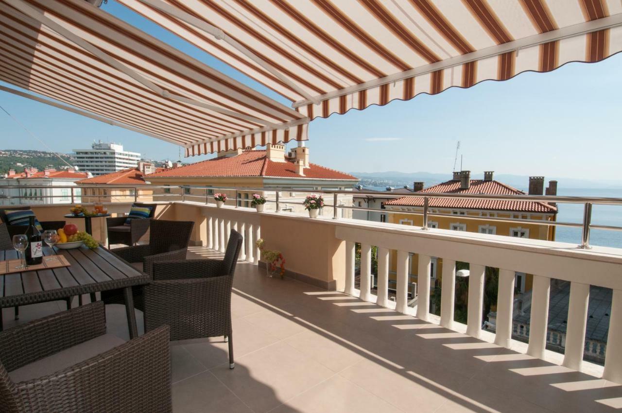 Iva, Opatija Centar Apartment Ngoại thất bức ảnh