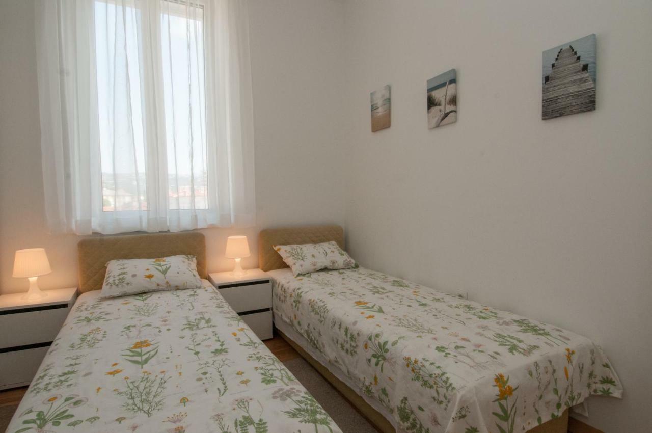 Iva, Opatija Centar Apartment Ngoại thất bức ảnh